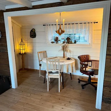Unique 200-year Old Tiny House In Old Town Holiday home