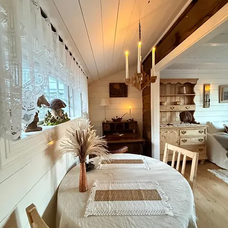 Unique 200-year Old Tiny House In Old Town Holiday home *