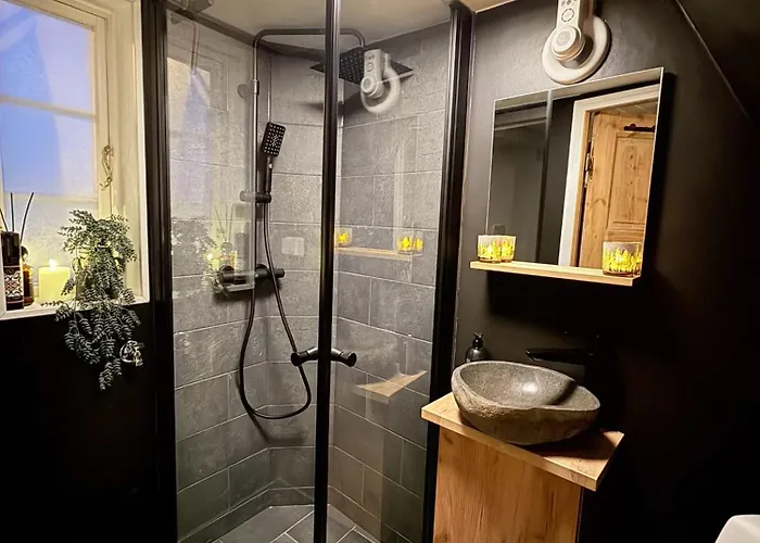 Unique 200-year Old Tiny House In Old Town Holiday home Stavanger